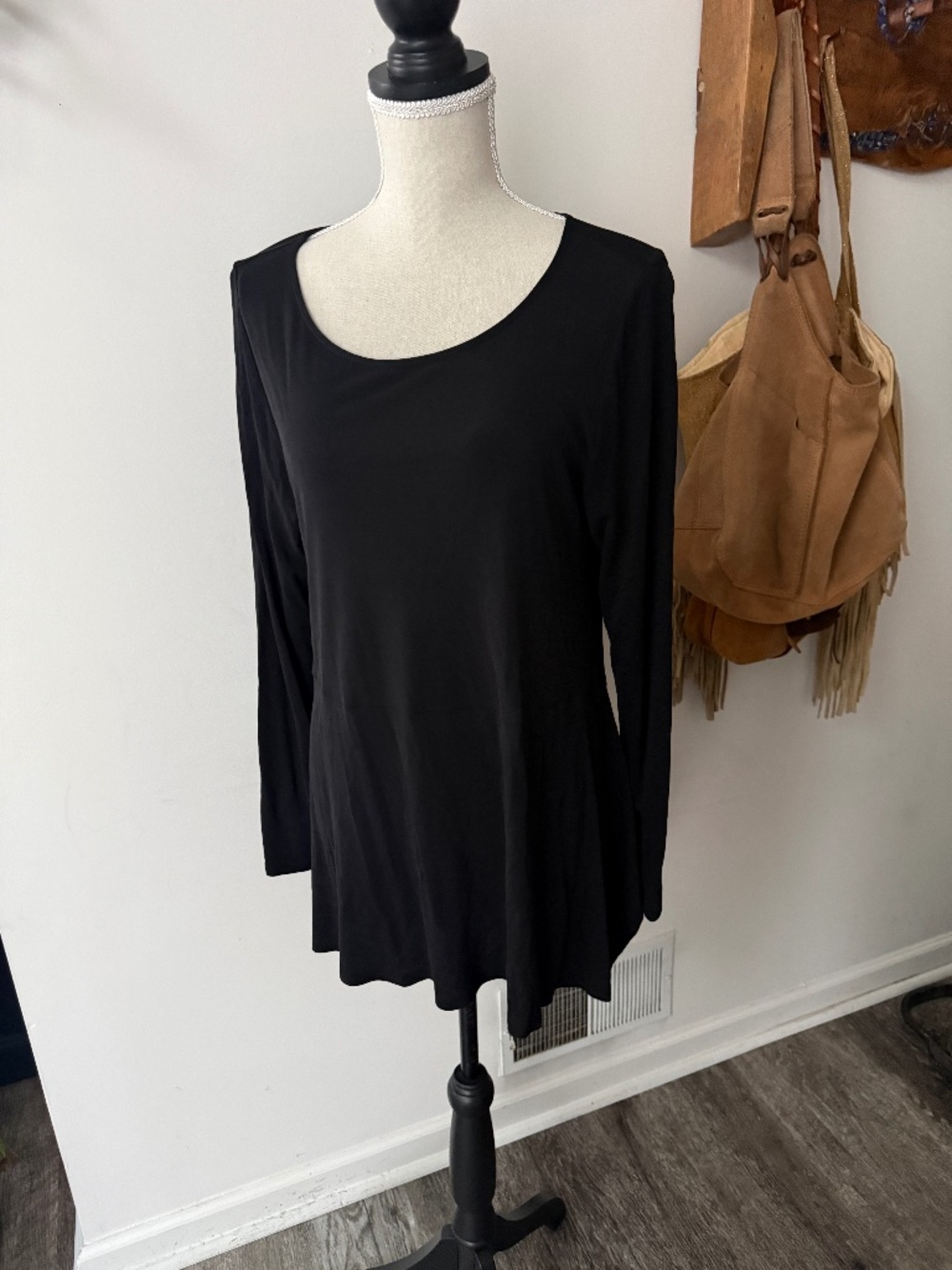 EILEEN FISHER 100% Silk Tunic Blouse Top Black Large